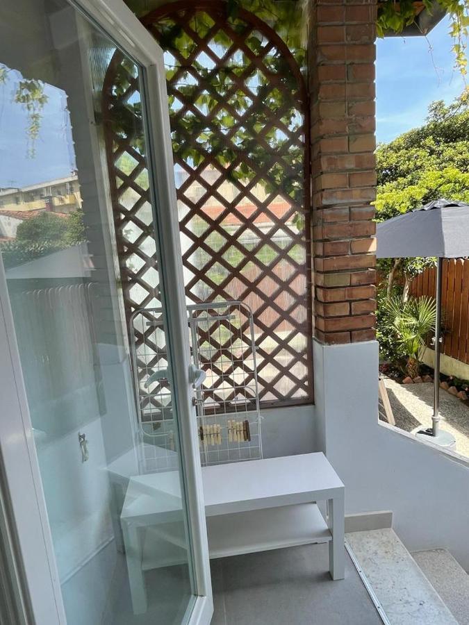 Azzurra House Apartment Marina Di Pisa Exterior photo